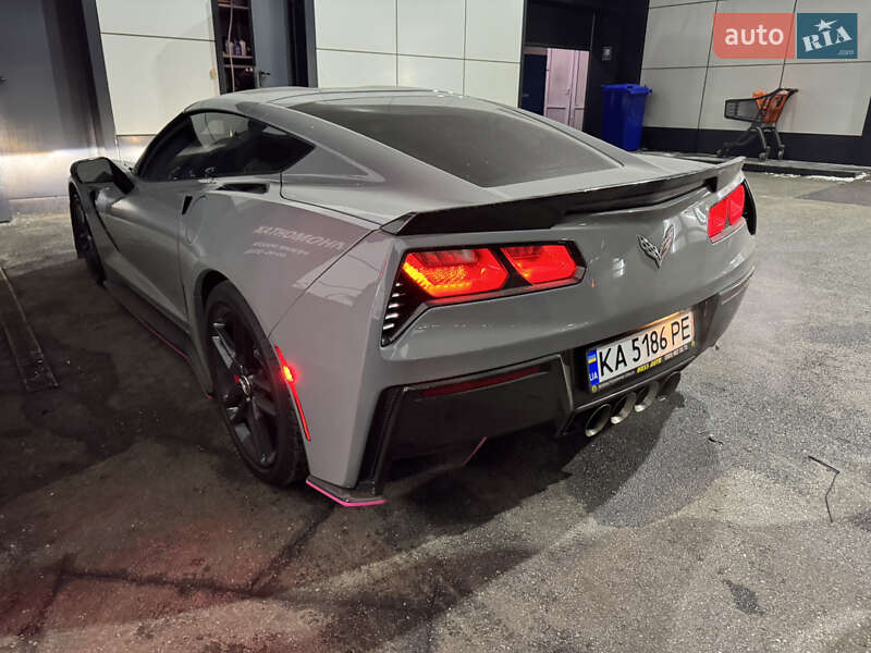 Кабриолет Chevrolet Corvette 2016 в Киеве