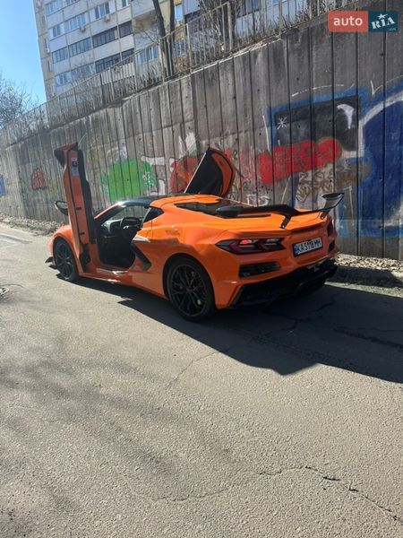 Кабриолет Chevrolet Corvette 2022 в Киеве