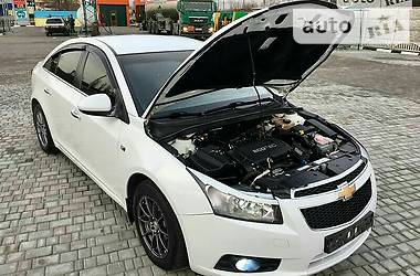 Седан Chevrolet Cruze 2011 в Днепре