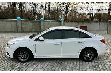 Седан Chevrolet Cruze 2011 в Днепре