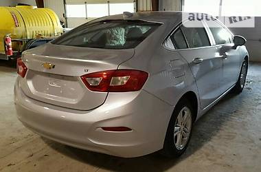 Седан Chevrolet Cruze 2017 в Киеве