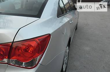 Седан Chevrolet Cruze 2011 в Киеве