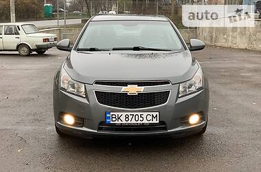 Седан Chevrolet Cruze 2009 в Ровно