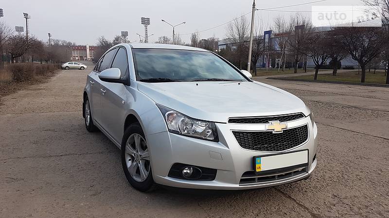 Седан Chevrolet Cruze 2012 в Кривому Розі