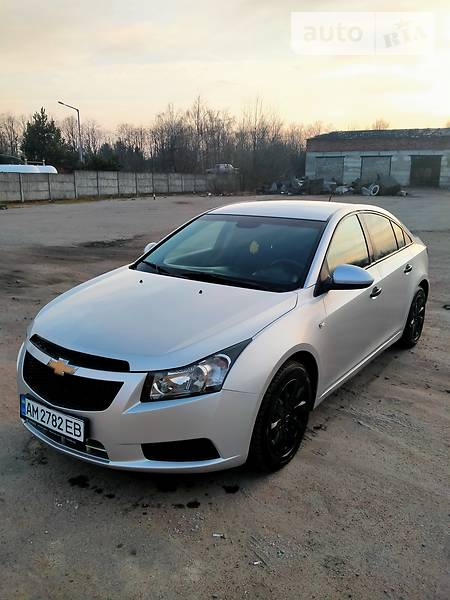 Седан Chevrolet Cruze 2011 в Житомирі фото 3 Седан Chevrolet Cruze 2011 в Житомирі