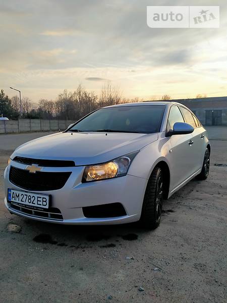 Седан Chevrolet Cruze 2011 в Житомирі фото Седан Chevrolet Cruze 2011 в Житомирі