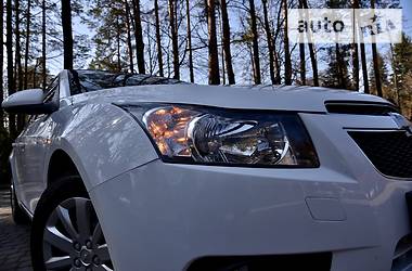 Седан Chevrolet Cruze 2012 в Дрогобыче