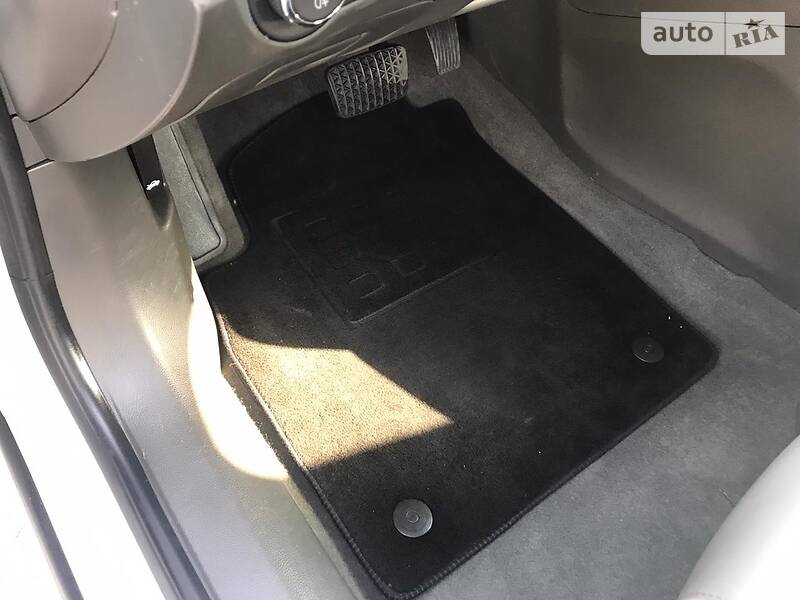 Седан Chevrolet Cruze 2010 в Бродах