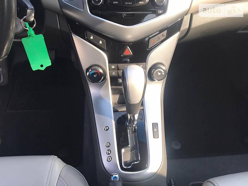 Седан Chevrolet Cruze 2010 в Бродах