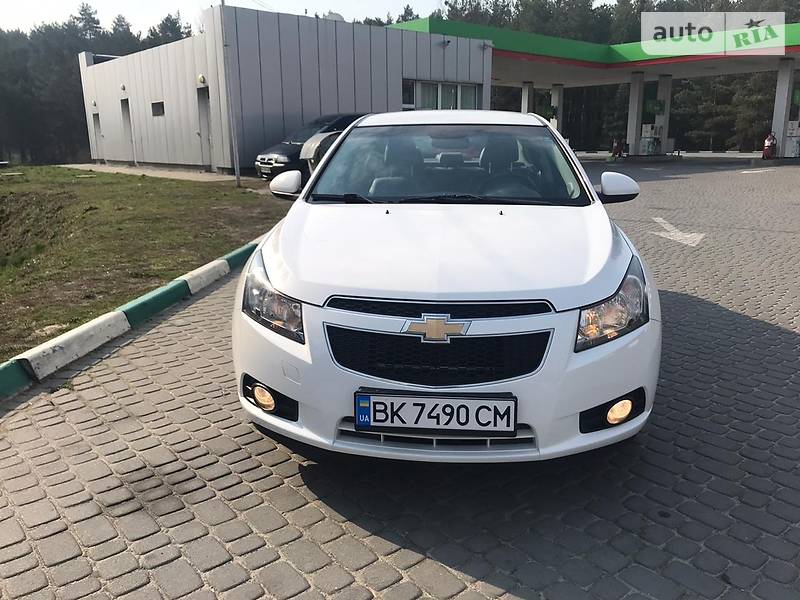 Седан Chevrolet Cruze 2010 в Бродах