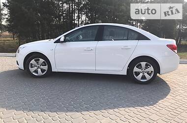 Седан Chevrolet Cruze 2010 в 