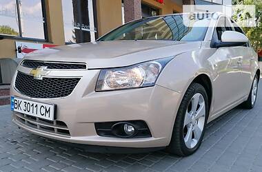 Седан Chevrolet Cruze 2012 в 
