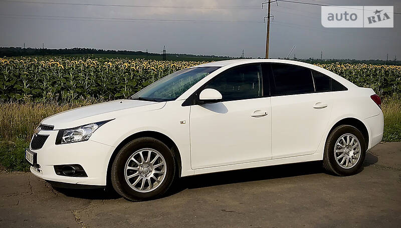 Седан Chevrolet Cruze 2011 в Кам'янському