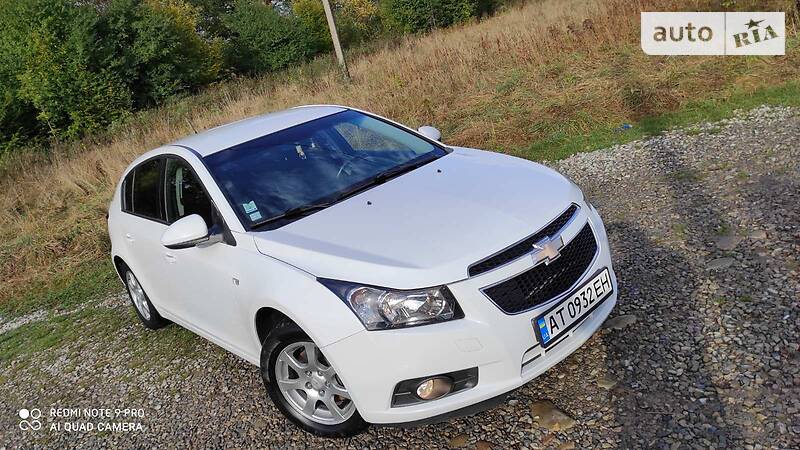 Хэтчбек Chevrolet Cruze 2012 в Надворной