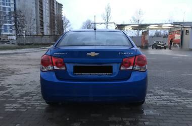 Седан Chevrolet Cruze 2011 в Киеве