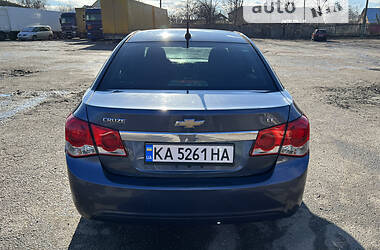 Седан Chevrolet Cruze 2012 в Радомышле