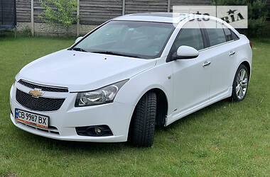 Седан Chevrolet Cruze 2014 в Чернигове