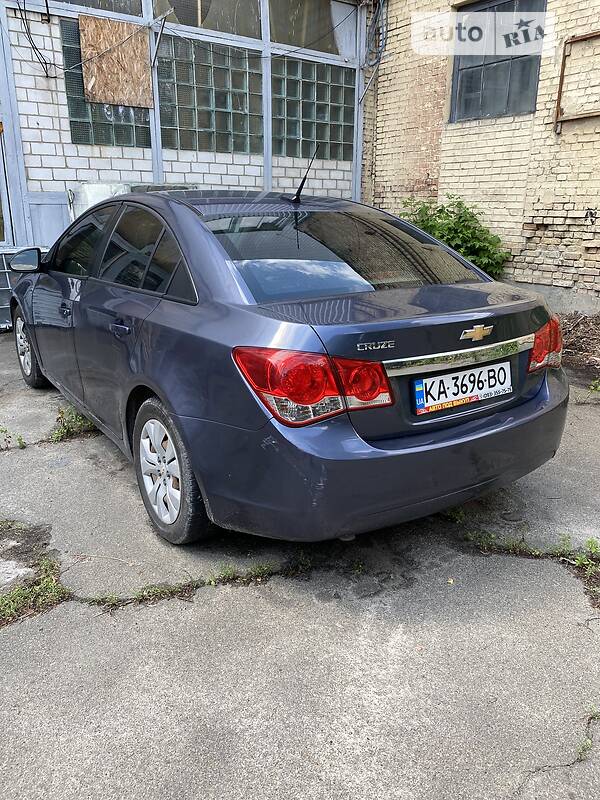 Седан Chevrolet Cruze 2013 в Киеве