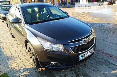 Седан Chevrolet Cruze 2010 в Тернополе