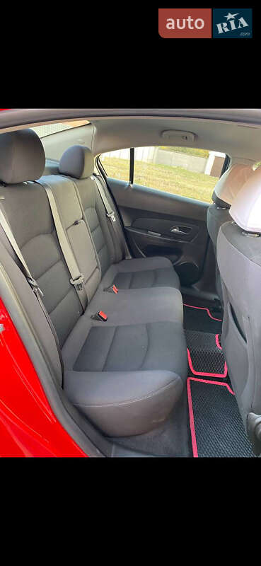 Седан Chevrolet Cruze 2015 в Харкові