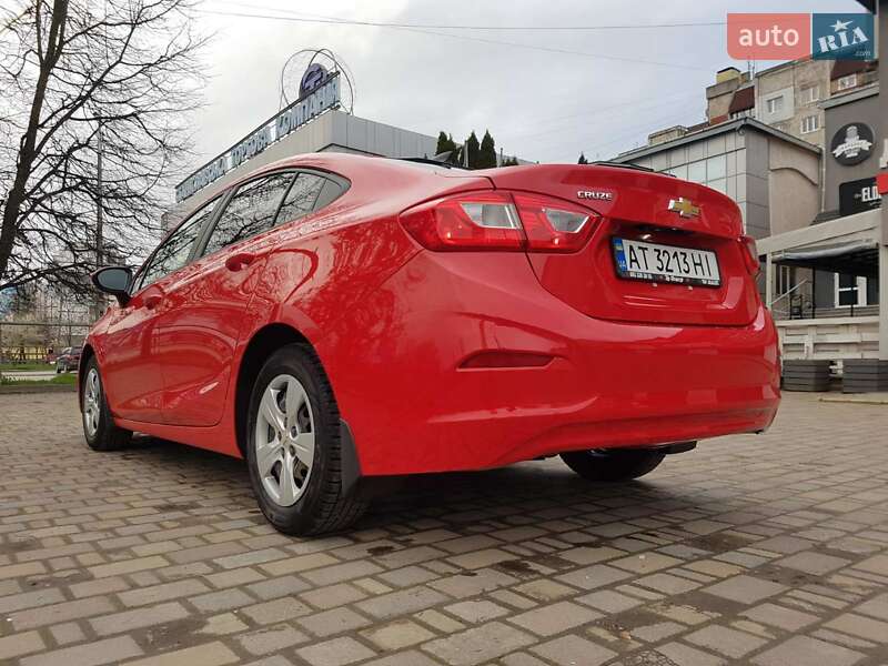 Седан Chevrolet Cruze 2016 в Ивано-Франковске