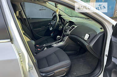 Седан Chevrolet Cruze 2014 в 