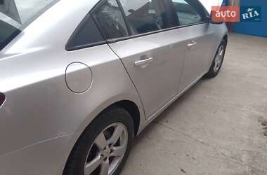 Chevrolet Cruze 2011