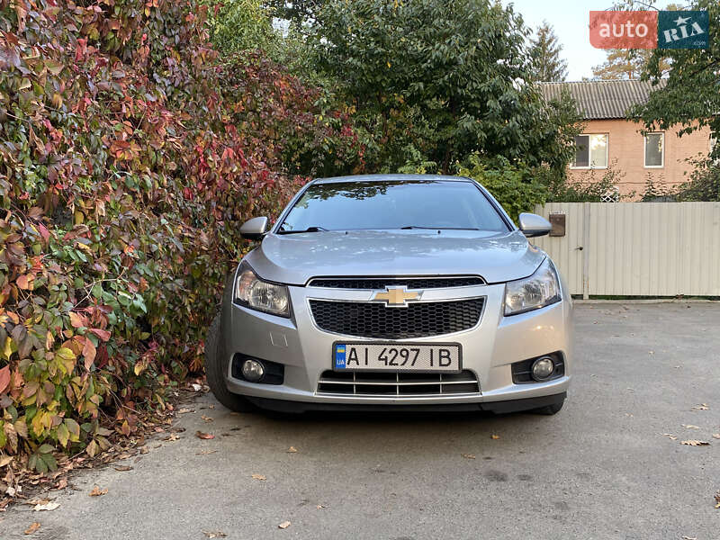 Седан Chevrolet Cruze 2012 в Києві
