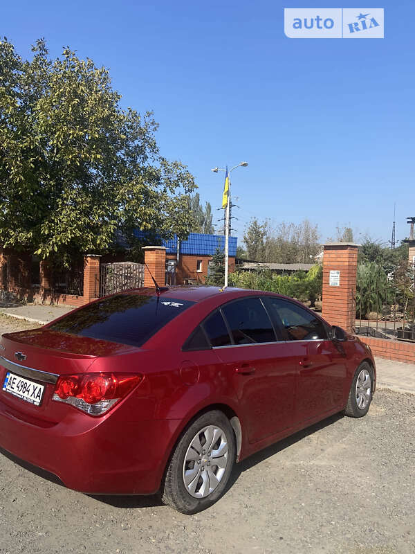 Седан Chevrolet Cruze 2011 в Кривому Розі