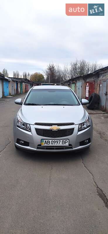 Седан Chevrolet Cruze 2011 в Вінниці