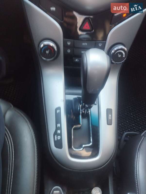 Седан Chevrolet Cruze 2015 в Харькове