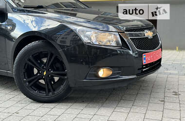 Седан Chevrolet Cruze 2010 в Ивано-Франковске