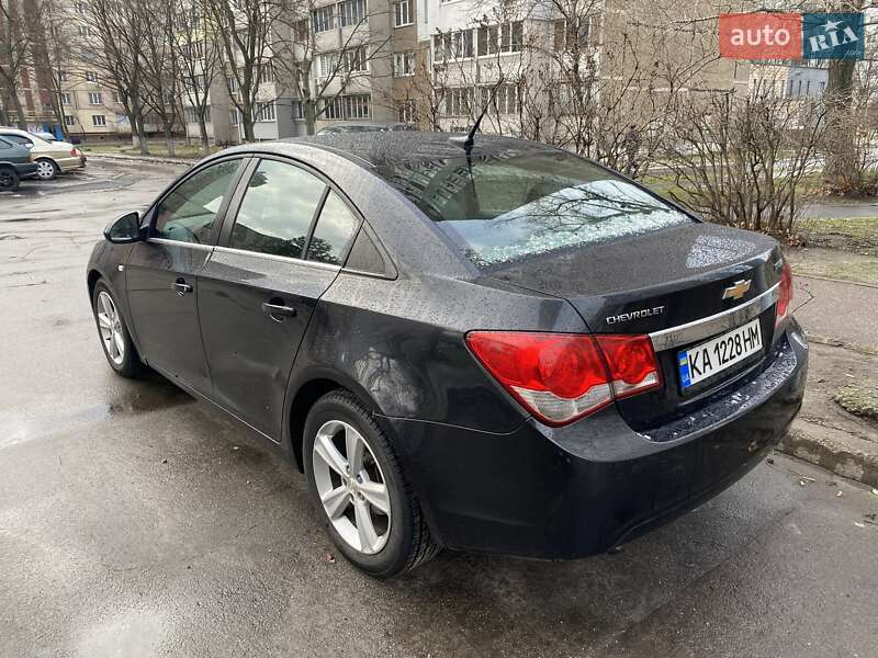 Седан Chevrolet Cruze 2014 в Киеве