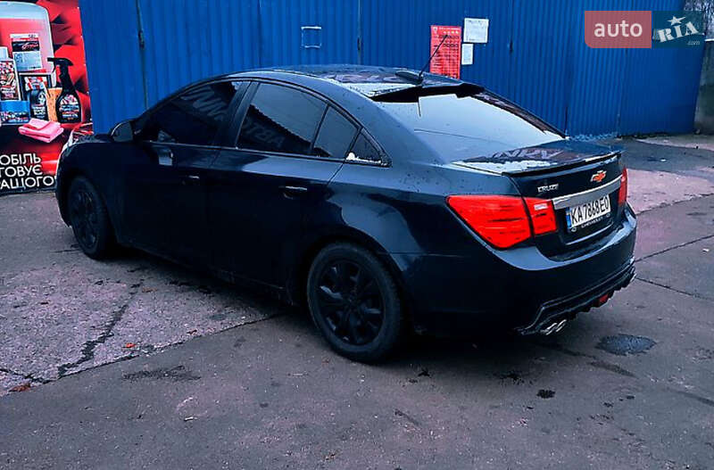 Седан Chevrolet Cruze 2015 в Києві