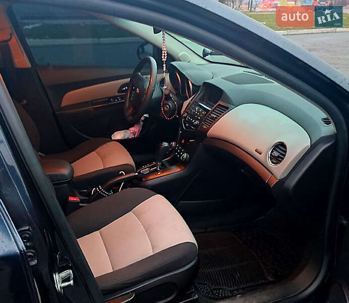 Седан Chevrolet Cruze 2015 в Києві