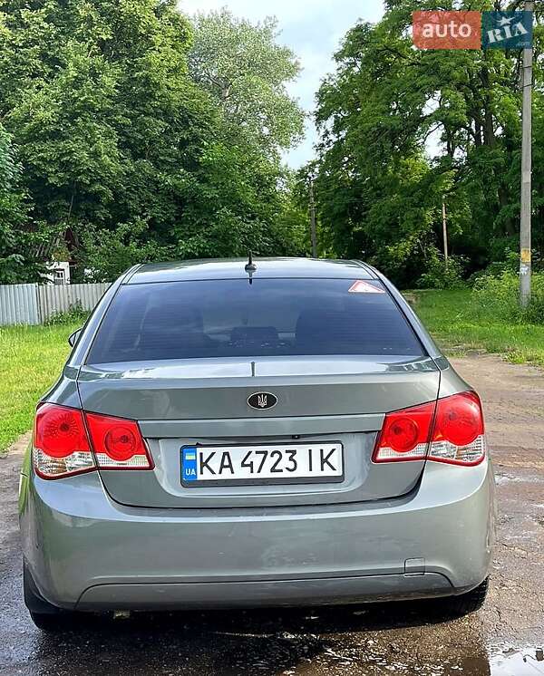Седан Chevrolet Cruze 2009 в Чернигове