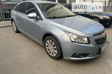 Chevrolet Cruze 2011