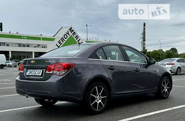 Седан Chevrolet Cruze 2010 в Киеве