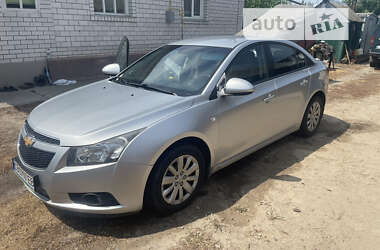 Седан Chevrolet Cruze 2011 в Чернигове