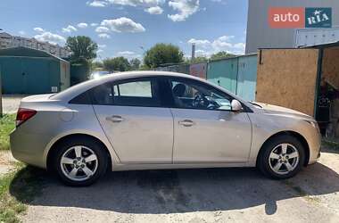 Седан Chevrolet Cruze 2010 в 