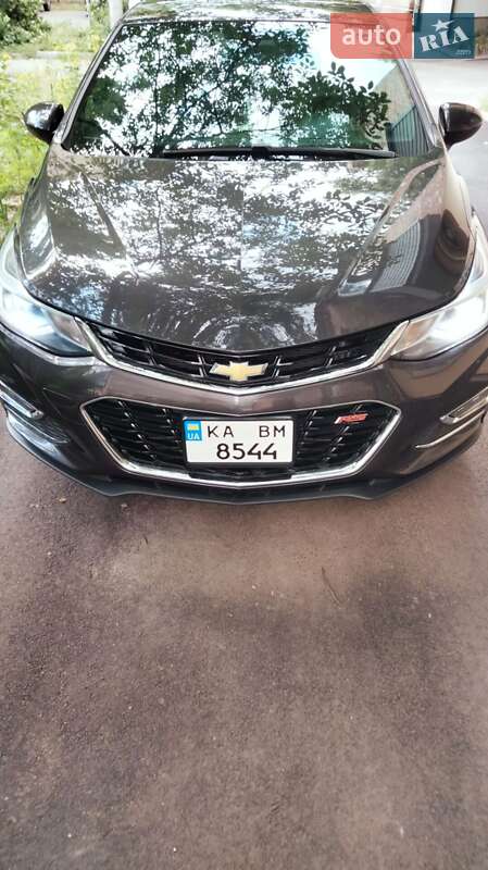 Седан Chevrolet Cruze 2017 в Киеве