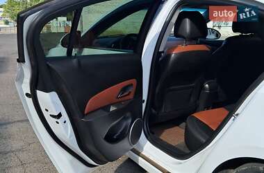 Седан Chevrolet Cruze 2011 в 