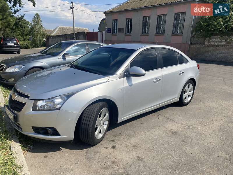 Chevrolet Cruze 2011