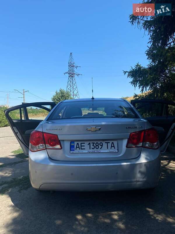 Седан Chevrolet Cruze 2009 в Покрове