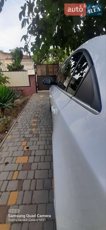Седан Chevrolet Cruze 2013 в Великодолинском
