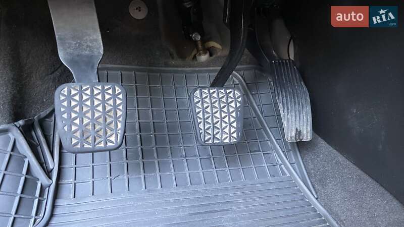 Седан Chevrolet Cruze 2011 в Кропивницком