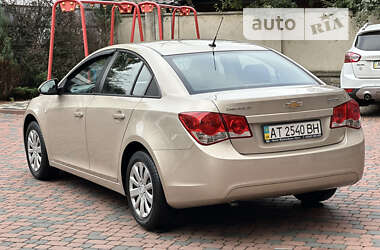 Седан Chevrolet Cruze 2011 в Ивано-Франковске