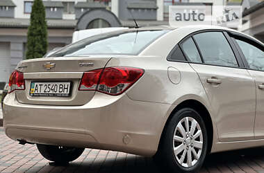 Седан Chevrolet Cruze 2011 в Ивано-Франковске