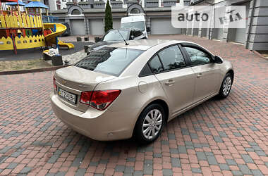 Седан Chevrolet Cruze 2011 в Ивано-Франковске