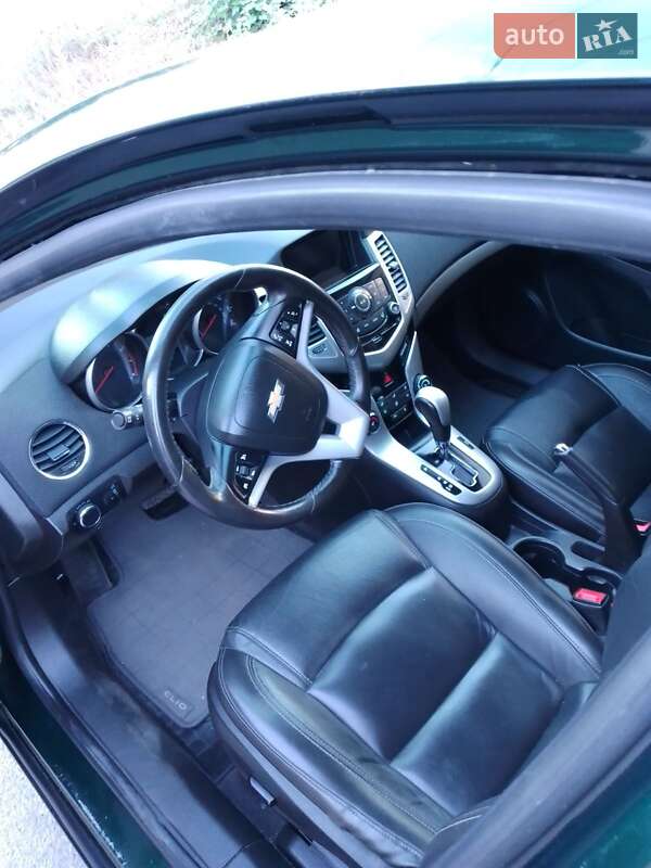 Седан Chevrolet Cruze 2014 в Богуславе